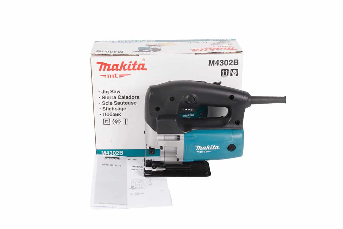 Máy cưa lọng 55mm Makita M4302B