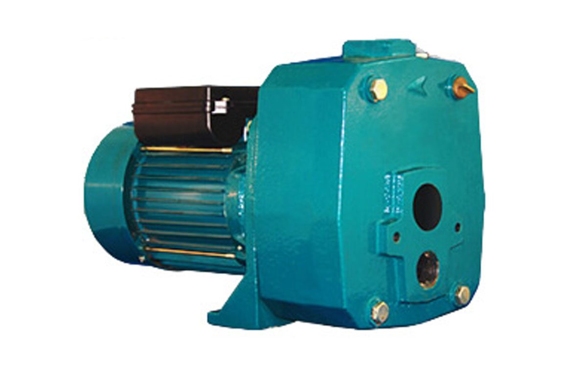 Máy bơm đẩy cao 1.5HP APP PC-500E