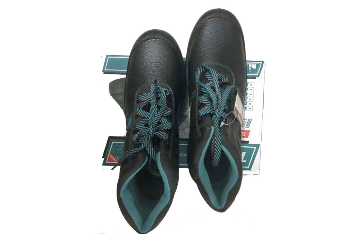Giày bảo hộ size 44 Total TSP202SB.44