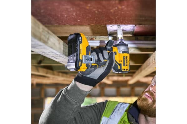 Thân máy vặn vít pin 20Vmax DeWALT DCF809N