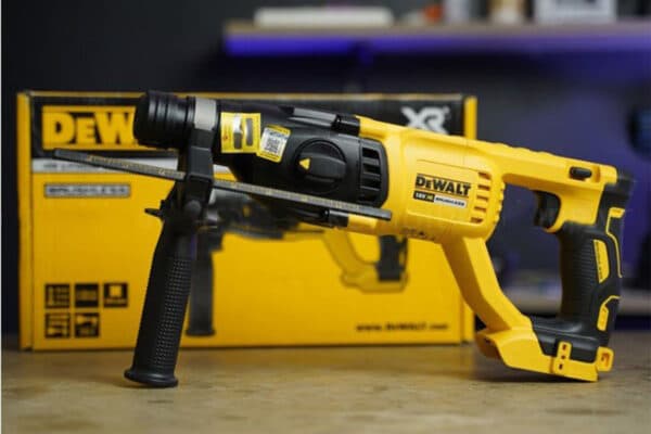 Thân máy khoan búa pin 18V DeWALT DCH133N-KR