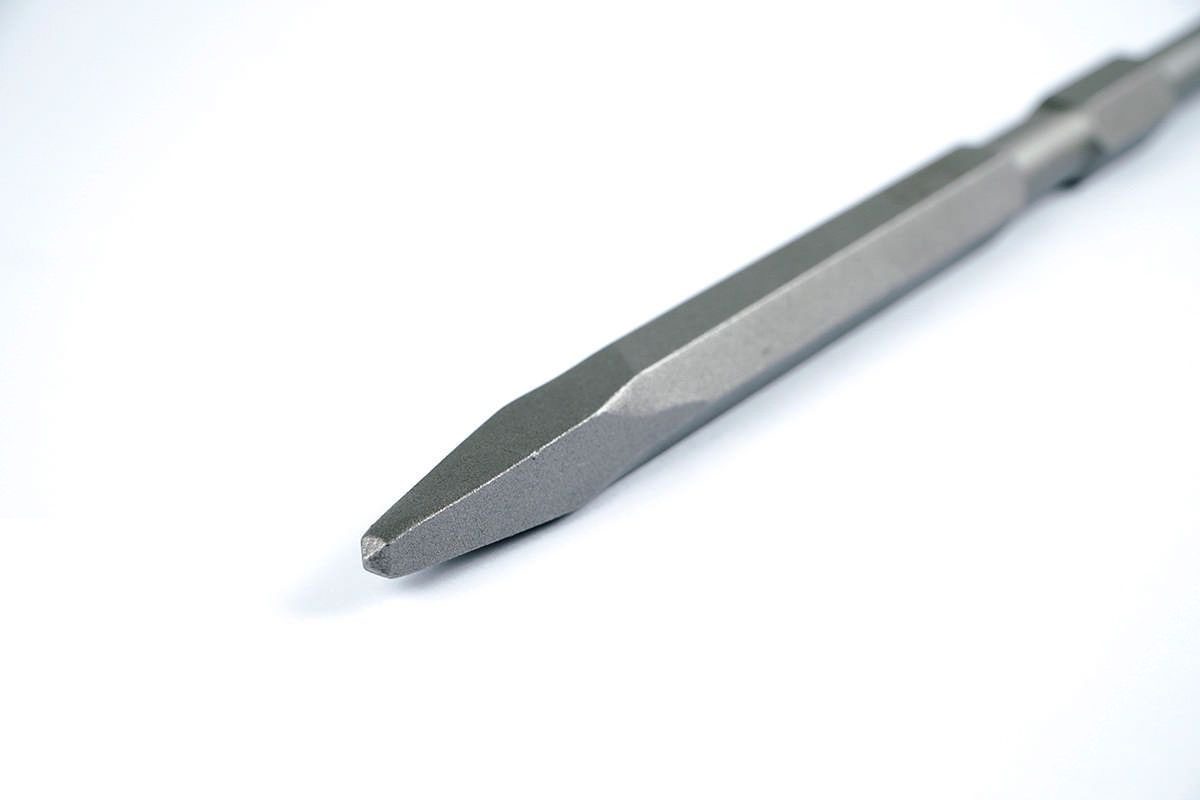 Mũi đục nhọn đuôi lục giác 17x450mm CFCooper CHP17450