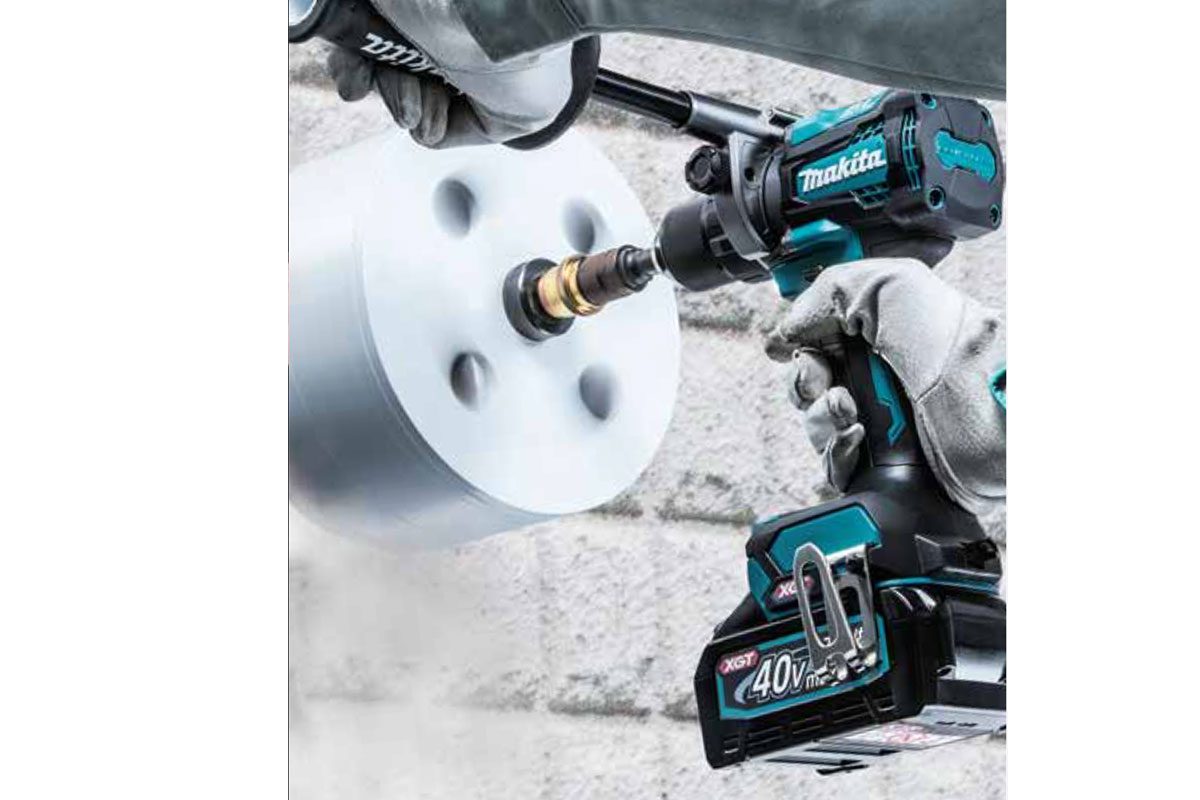 Máy khoan và vặn vít pin 40V Makita DF001GM201