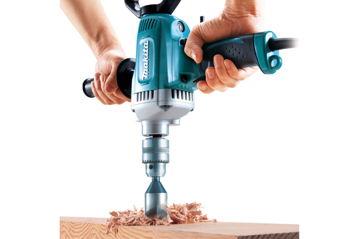 Máy khoan 13mm Makita DS4011