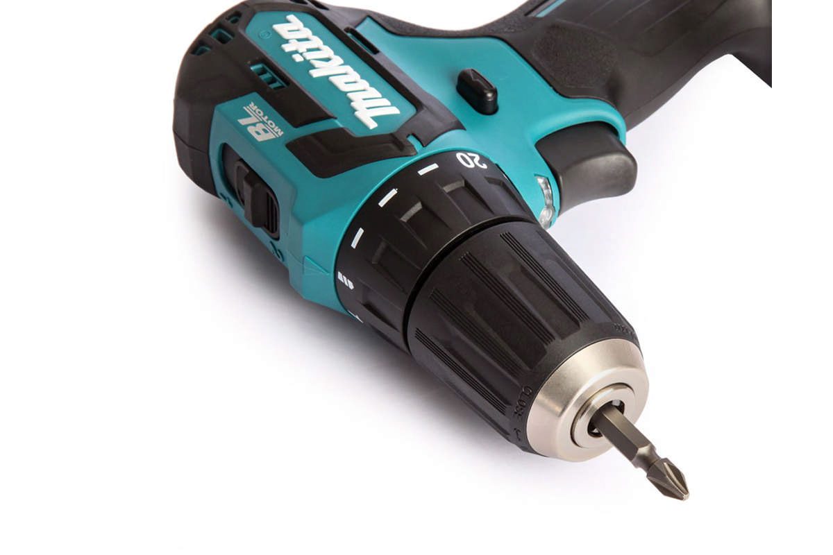 Thân máy khoan vặn vít pin 18V Makita DDF483Z