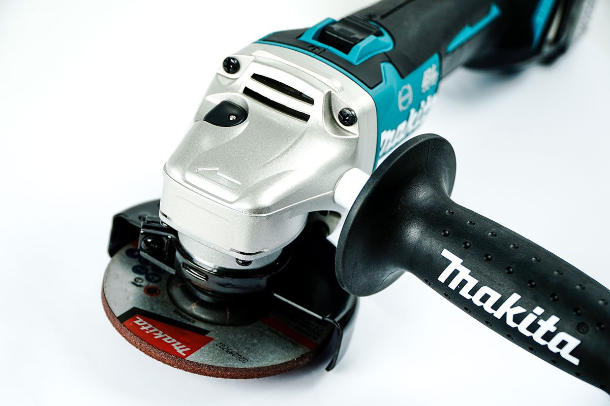 Máy mài góc 100mm pin 18V Makita DGA406RTE