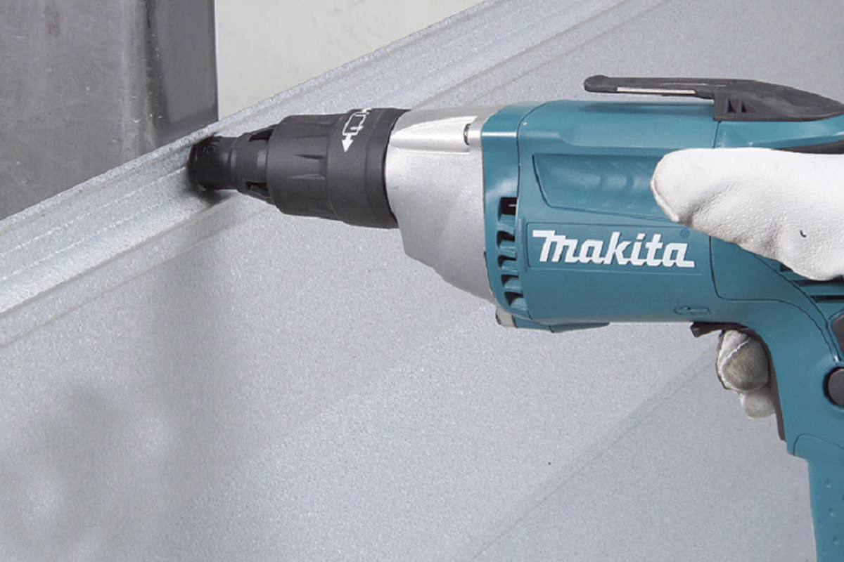 Máy vặn vít Makita FS6300