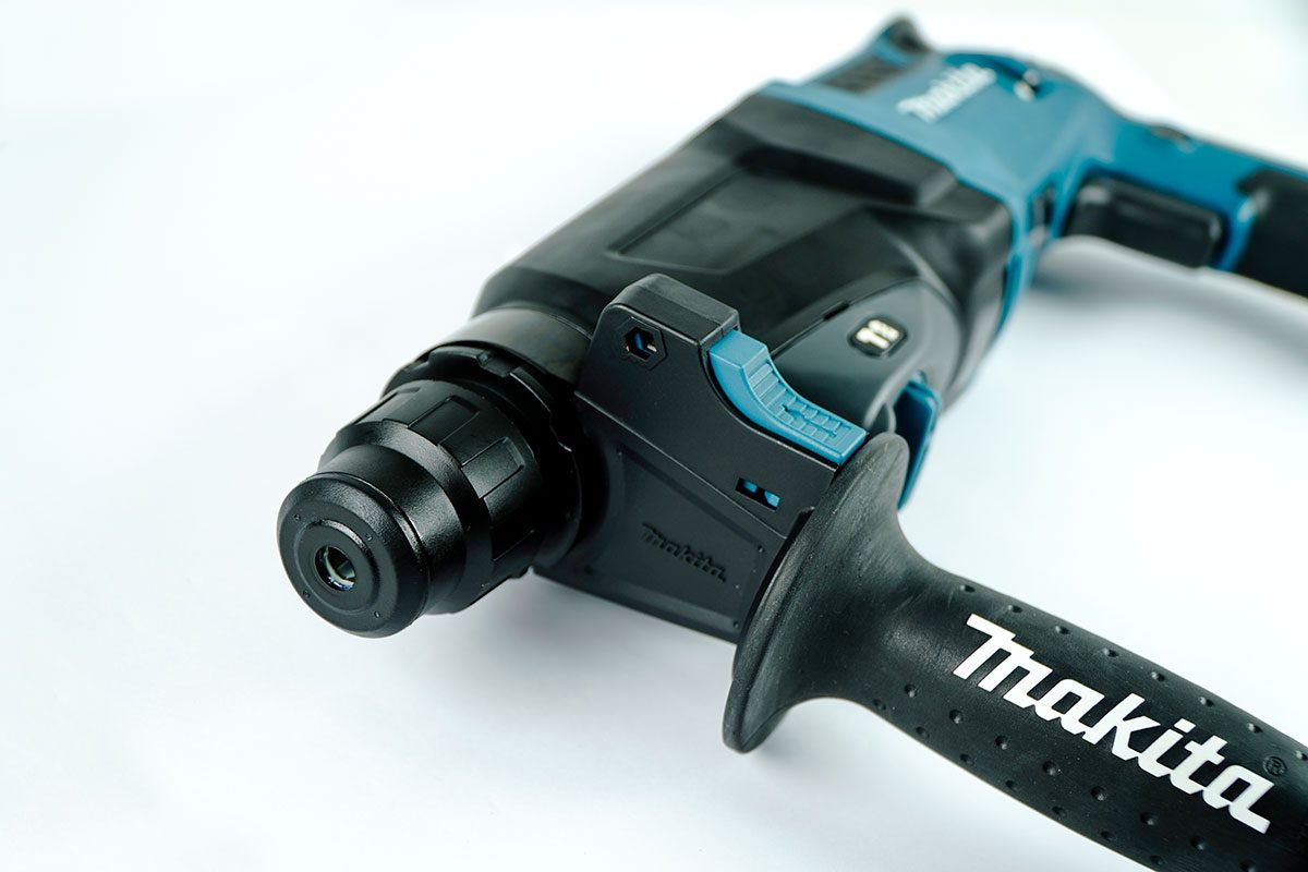 Máy khoan bê tông 26mm Makita HR2600