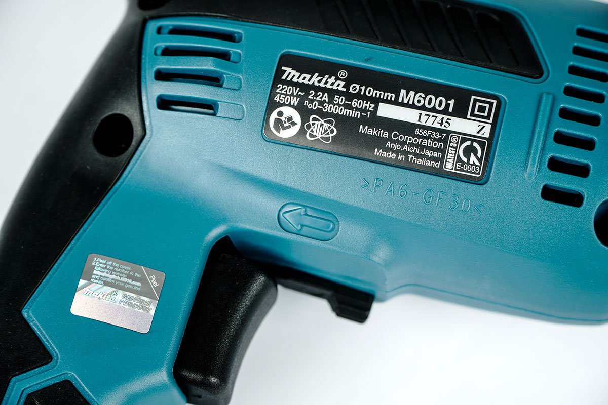 Máy khoan sắt 10mm Makita M6001B