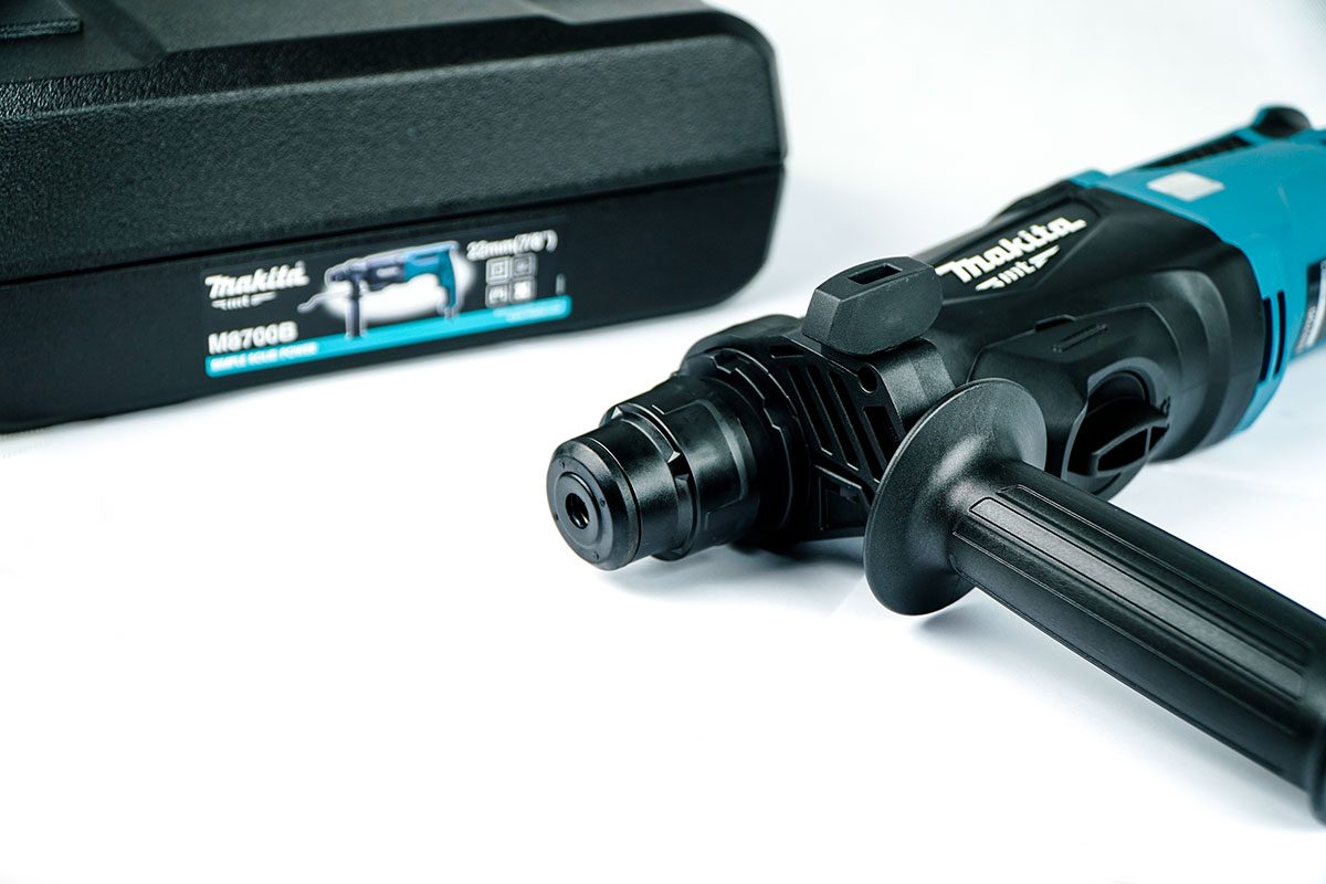 Máy khoan bê tông 22mm Makita M8700B
